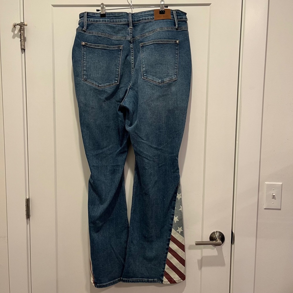Judy Blue American Flag Flare Jeans Plus Size 18W Medium Wash Patriotic